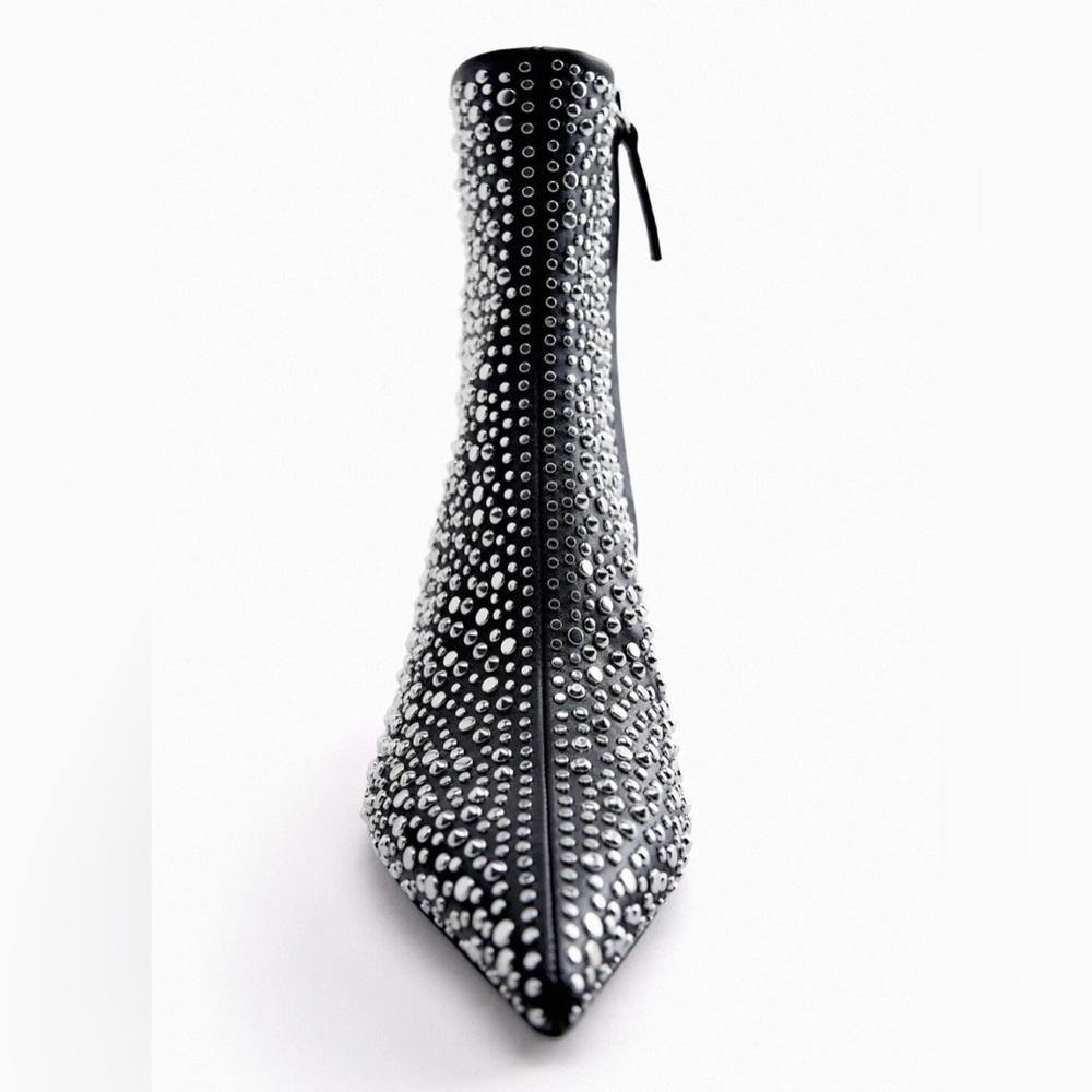 Zara Black Studded  Heeled Ankle Boots - Size 8 - Picture 3 of 16